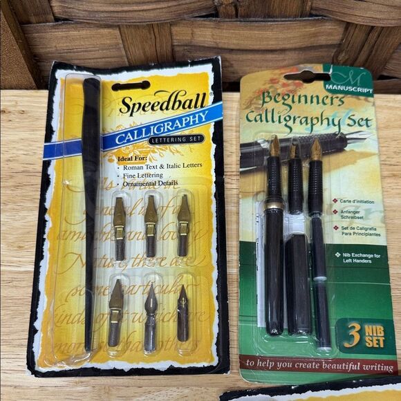 New Speedball Calligraphy and Sketching Pen Set - Picture 2 of 4